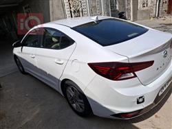 هیۆندای ئەلەنترا